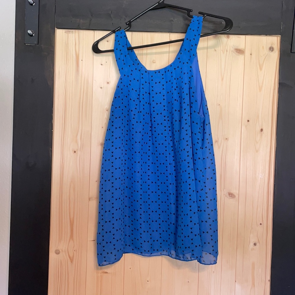 Blue tank